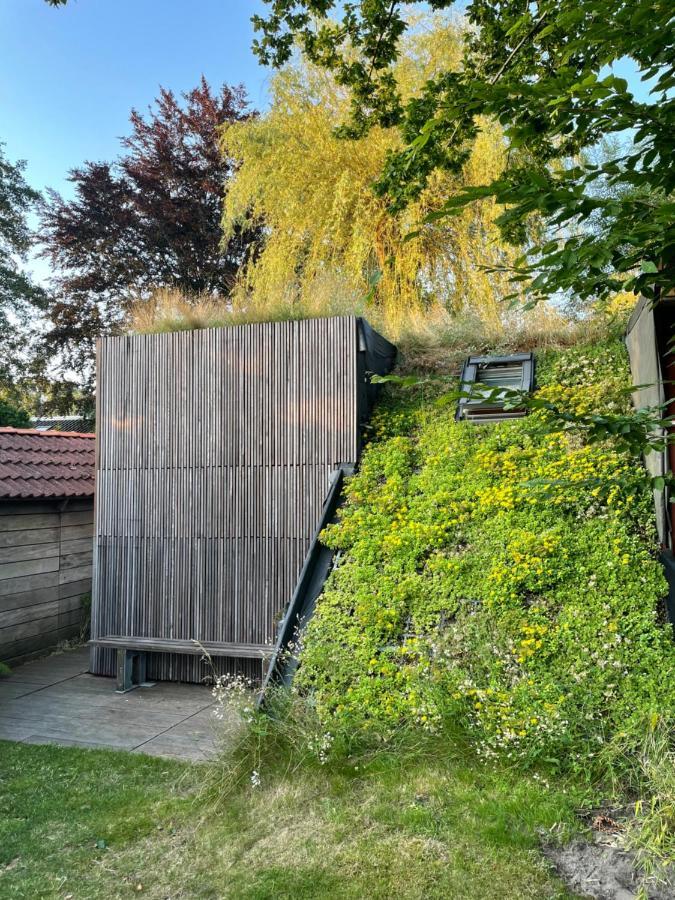 Tiny-House Van Zeecontainers Bij Het Bos Oranjewoud Екстериор снимка